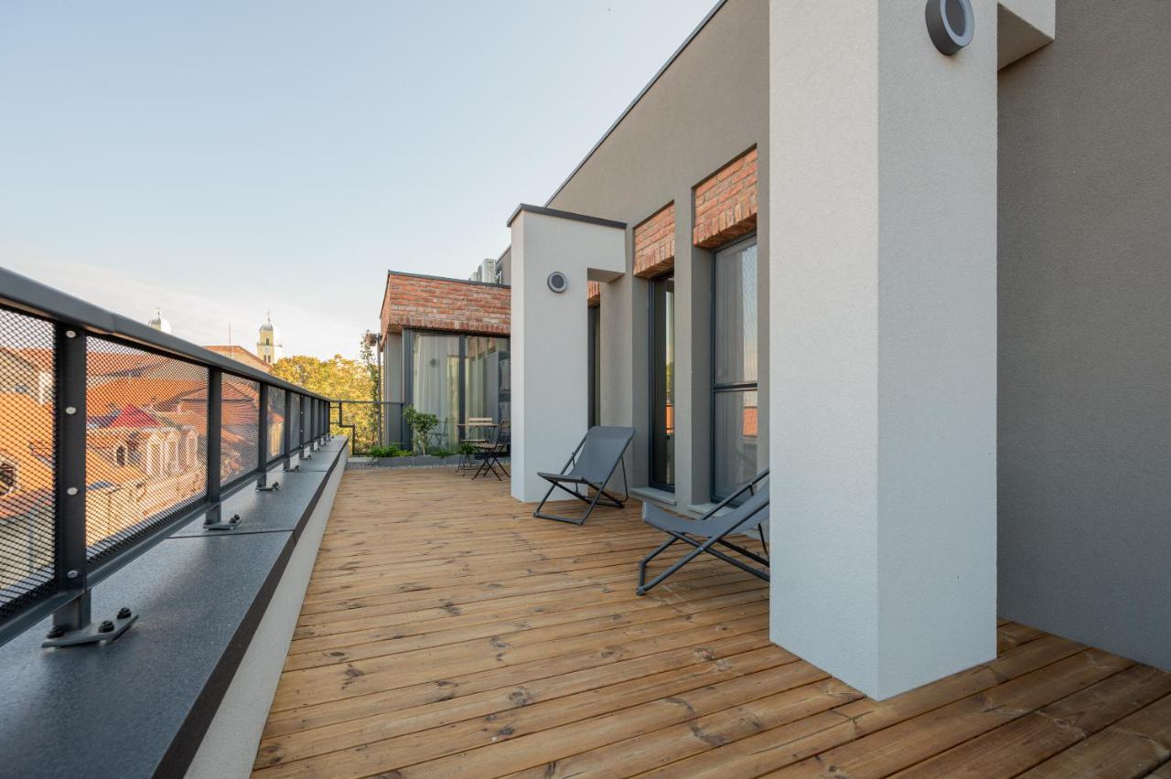 Calvin Aparthotel Oradea Luaran gambar