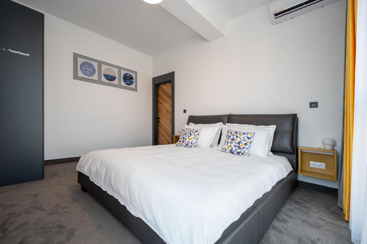 Calvin Aparthotel Oradea Luaran gambar