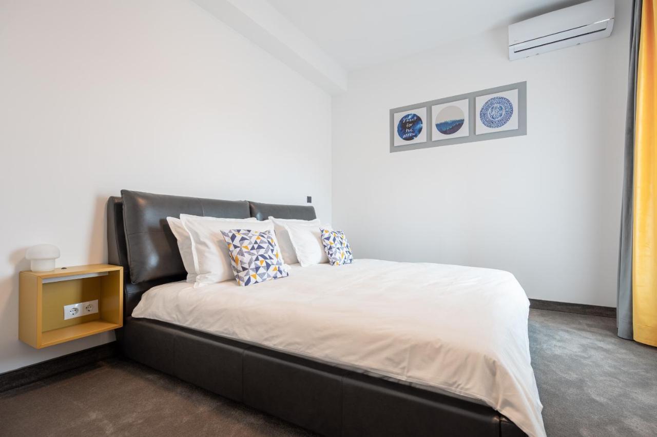 Calvin Aparthotel Oradea Luaran gambar