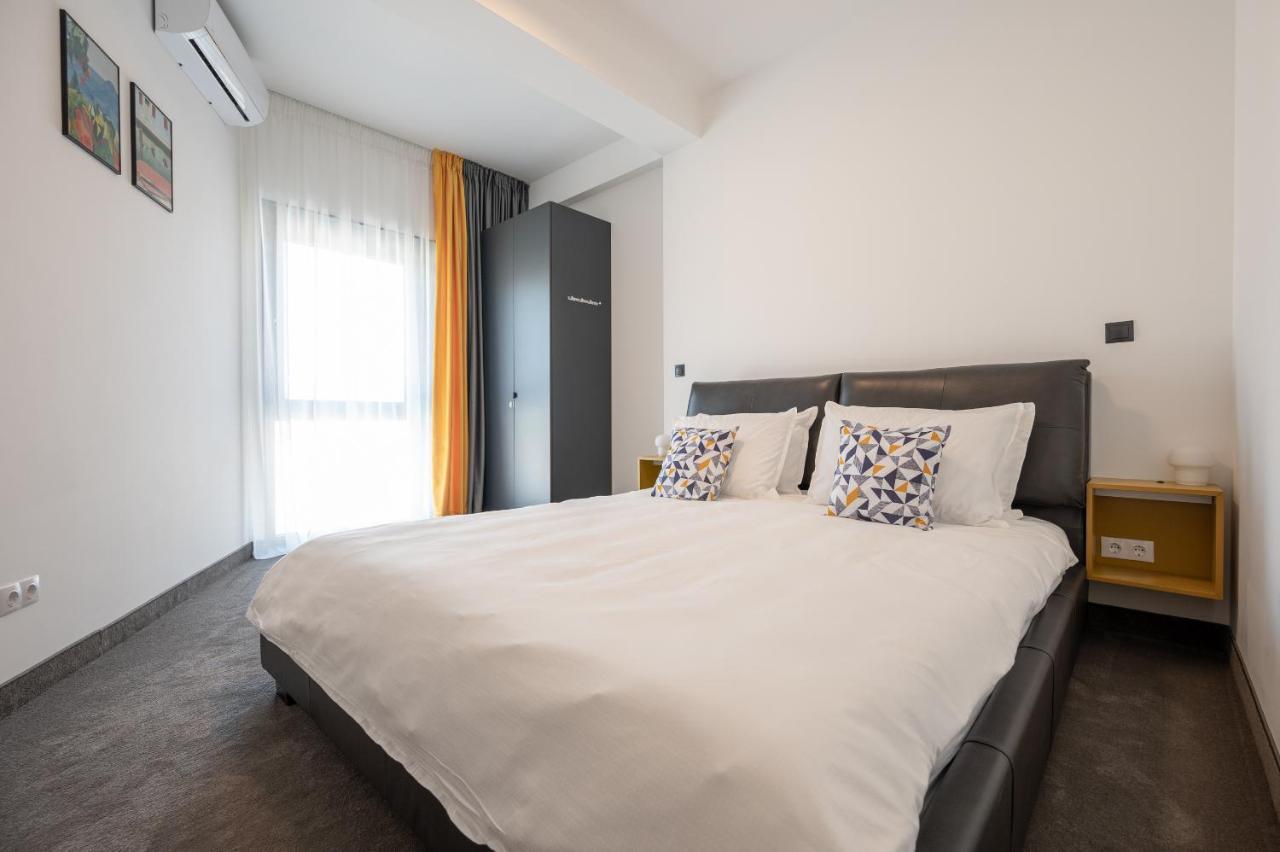 Calvin Aparthotel Oradea Luaran gambar